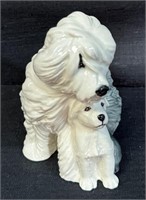 ROYAL DOULTON SEATED SHEEPDOG WITH PUPPY FIGURINE