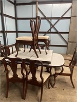 Cherry Dining Room Table with 8 Chairs