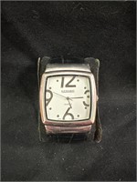 Woman's Kessaris Watch With Back Band