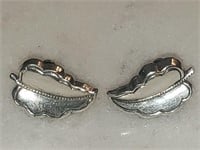 Jewelry - .925 sterling vintage earrings