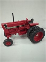 IH 966 Special Edition Customized 1/16