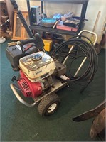 INDUSTRIAL PRESSURE WASHER WITH HOSE AND GUNS