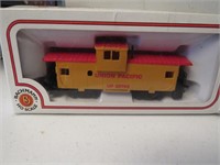 Bachman HO Scale Train Car in Box