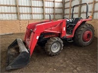 1995 Massey Ferguson 1160 Tractor with 232 Loader