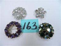 (4) Weiss RS Brooches