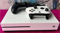 N - XBOX ONE S SYSTEM & CONTOLLERS (D17)