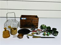 Group Lot - Antique & Vintage Kitchen Items