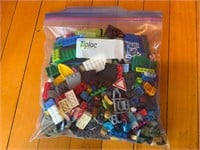 1LB Bag Of Lego (E)