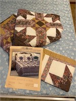 Full/Queen Country Quilt & Shams