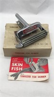 Vintage Townsend Fish Skinner In Original Box