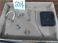 (9 pieces) Horse Jewelry - Bracelet / Earrings /