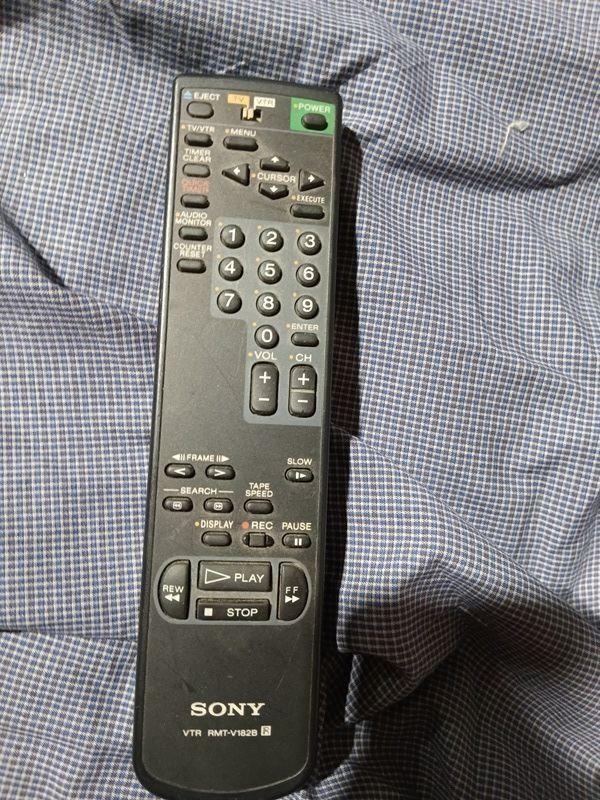 OEM GENUINE SONY VCR Remote Control VTR RMT-V182B