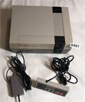 1985 Nintendo Entertainment System NES