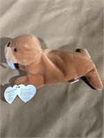 Vintage Tusk The Walrus Teenie Beanie Babies