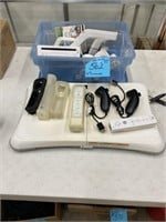 NINTENDO Wii SYSTEM - UNTESTED SELLING AS IT IS