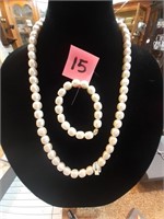 Vtg Japan Baroque Faux Pearls Necklace & Bracelet