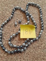 Vtg 2 Tones Pearls Necklace & Earring Drop Japan
