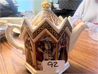 KING HENRY AND 6 WIVES TEA POT