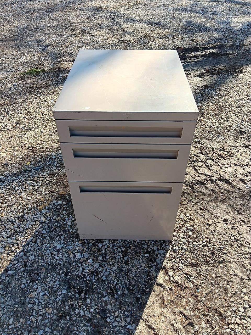 Small 3 drawer Office File Cabinet