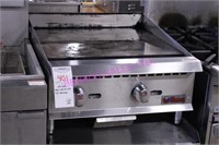 1X, 24"X28" IKON IMG-24 GRIDDLE NAT GAS, S/S, T/T