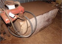 FUEL TANK WITH ELECTRIC PUMP, 200 GAL?