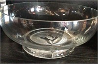 Glass Bowl with base & Leaf design