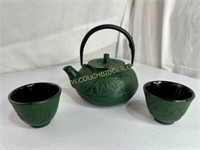 Cast Iron & Enamel Teapot With 2 Cups very Nice