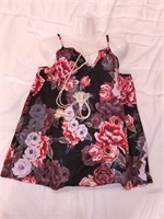 NWT LOVEU.DEAR FLORAL TANK TOP W/ ROPE TASSLE HB2