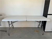 6 foot grey foldable table