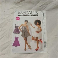 McCalls 6561 Misses / Miss Petite Dress Sewing
