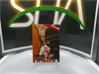 1993-94 NBA Hoops Supreme Court Hakeem Olajwon