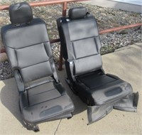 (2) New vehicle seats, Seller notes: good for