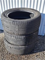 Set of 3 Goodyear assurance tires 225/55r17