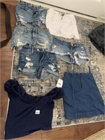 WOMEN’S SZ XS/S CLOTHING, SOME NWT INCLUDING FREE