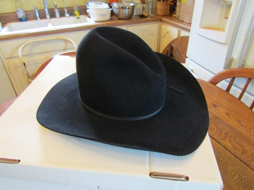 serratelli cowboy hat