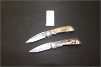 2- american wildlife folding knives (display)