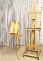 Studio and Travel Artist Easels