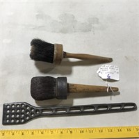 Varnish/Paint Brushes, Cast Iron Paint Stirrer