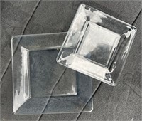 SET OF GLASS SQUARE DINING PLATES