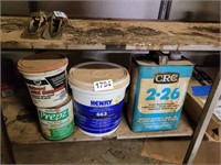 LOT OF CHEMICALS (USED)