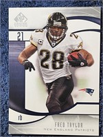 FRED TAYLOR 2009 SP SIGNATURE CARD