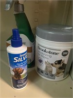 Dog care mixed lot for cleaning and fleas