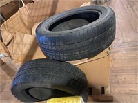 Set of 2 18s tires 225/55R18 used