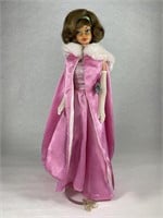 BROWNETTE SIDE-PART AMERICAN GIRL IN MIDNIGHT PINK