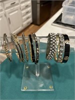 Collection of 9 bracelets