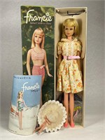 JE DRESSED BOX BLONDE MIB S/L FRANCIE #2237