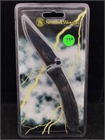 New Smith & Wesson cuttin horse knife.