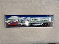 C 1992 Hess 18 Wheeler & Racer - NEW