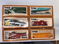 Vintage Tyco Rolling Stock w/ Boxes - 6