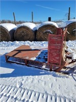 Lot 5. Breaking sled, steel tongue & bed.